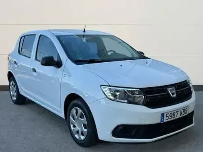 Usado Dacia Sandero Ambiance 73 CV (53 kW) 2017 Blanco Berlina