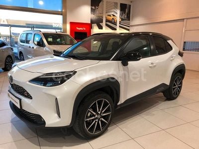 Usado Toyota Yaris Cross Sport 130 CV (95 kW) 2025 Blanco SUV