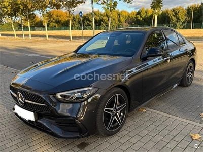 Gris / plata Usado 2023 Mercedes C220 Berlina | 44.900 € (Precio justo)