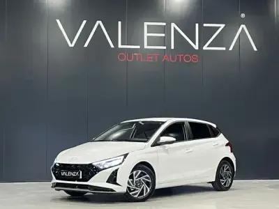 Usado Hyundai i20 100 CV (73 kW) 2024 Blanco Utilitario