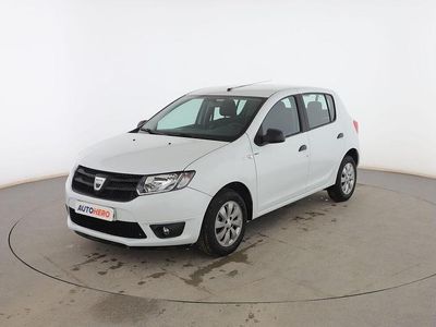 Usado Dacia Sandero 90 CV (66 kW) 2016 Blanco Berlina