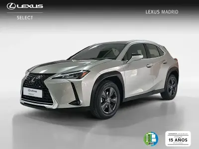 Usado Lexus UX Business Edition 184 CV (135 kW) 2022 Plateado SUV