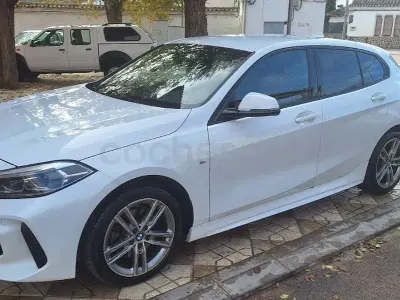 Usado BMW 116 116 CV (85 kW) 2020 Blanco Utilitario