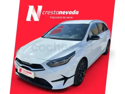 Usado Kia Ceed Style 100 CV (73 kW) 2025 Blanco Utilitario