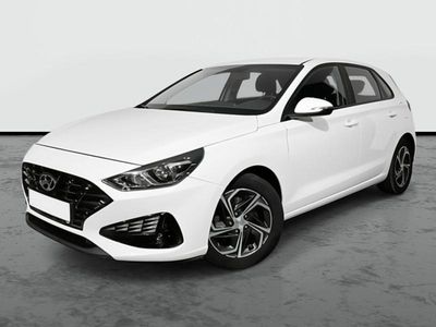 Usado Hyundai i30 120 CV (88 kW) 2022 Blanco polar Utilitario