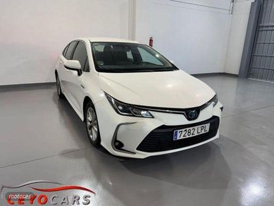 Blanco Usado 2021 Toyota Corolla Business Edition Berlina | 17.800 €