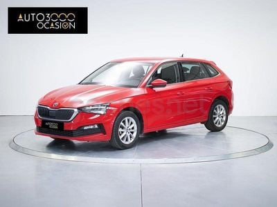 Rojo Usado 2020 Skoda Scala Ambition Utilitario | 12.915 € (Precio justo)