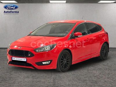 Rojo Usado 2018 Ford Focus ST-Line Berlina | 13.900 € (Precio justo)