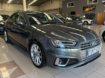 Usado Audi A4 S-Line 150 CV (110 kW) 2019 Gris / plata Berlina