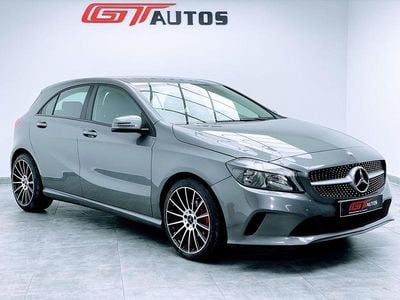 Usado Mercedes A180 109 CV (80 kW) 2017 Gris Utilitario