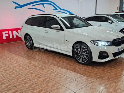 Blanco Usado 2022 BMW 330e M Sport Familiar | 29.990 € (Precio justo)