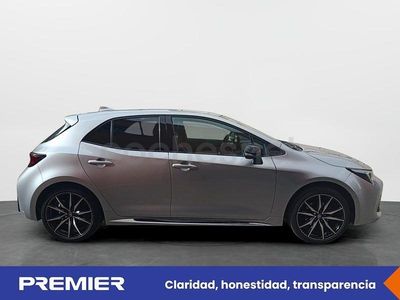 Usado Toyota Corolla Sport 140 CV (102 kW) 2024 Gris / plata Berlina