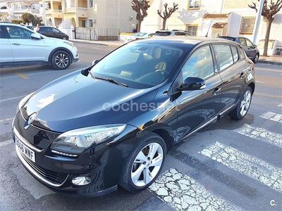 Usado Renault Mégane Dynamique 115 CV (84 kW) 2012 Negro Berlina
