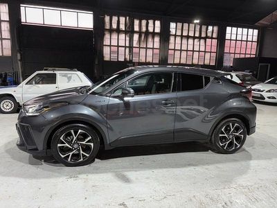 Usado Toyota C-HR Advance 122 CV (89 kW) 2021 Gris / plata SUV