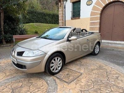 Beige Usado 2007 Renault Mégane Cabriolet Privilege Descapotable | 6999 €