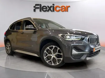 Usado BMW X1 190 CV (139 kW) 2022 Gris SUV