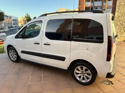 Usado Citroën e-Berlingo Feel 120 CV (88 kW) 2017 Blanco Monovolumen