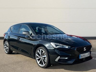 Negro Usado 2021 Seat Leon FR Berlina | 22.500 € (Un poco caro)