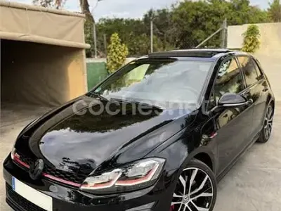 Usado VW Golf VII GTI 245 CV (180 kW) 2019 Negro Berlina