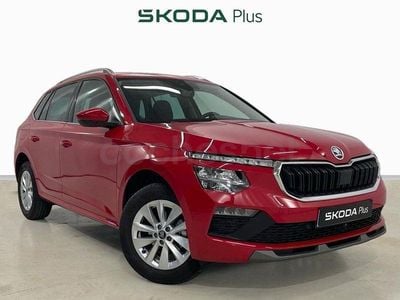 Usado Skoda Kamiq Selection 115 CV (84 kW) 2025 Rojo SUV