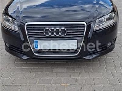 Usado Audi A3 Ambiente 125 CV (91 kW) 2010 Negro Utilitario