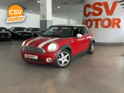 Usado Mini Cooper 120 CV (88 kW) 2009 Rojo Utilitario