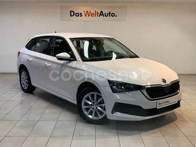 Usado Skoda Scala Active 116 CV (85 kW) 2020 Utilitario