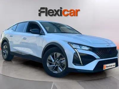 Usado Peugeot 408 Allure 145 CV (106 kW) 2025 Blanco SUV
