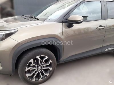 Usado Toyota Yaris Cross Active 116 CV (85 kW) 2024 Verde SUV