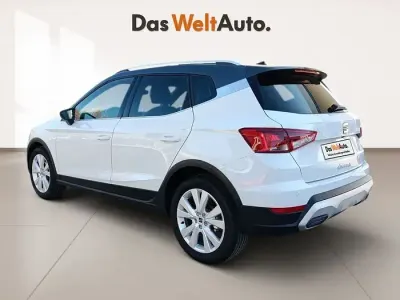 Usado Seat Arona Xperience 116 CV (85 kW) 2025 Blanco SUV