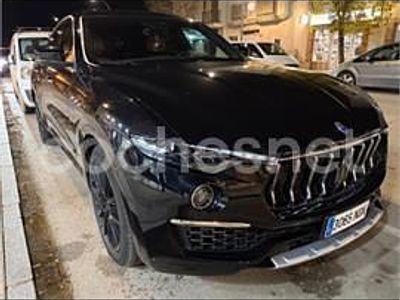 Usado Maserati Levante GranLusso 275 CV (202 kW) 2021 Negro SUV