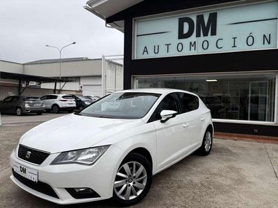 Blanco Usado 2014 Seat Leon Reference Utilitario | 8999 € (Un poco caro)