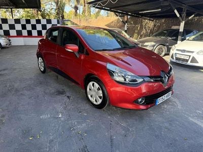Burdeos Usado 2014 Renault Clio IV Authentique Utilitario | 6850 € (Buen precio)