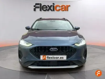 Używany Ford Focus Active 155 KM (114 kW) 2022 Niebieski Sedan/Limuzyna