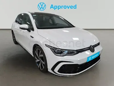 Używany VW Golf VII R-line 150 KM (110 kW) 2021 Biały Hatchback