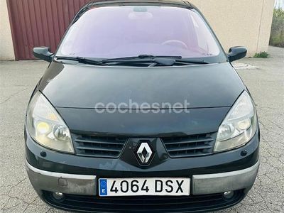 Usado Renault Scénic II Dynamique 136 CV (100 kW) 2005 Negro Monovolumen