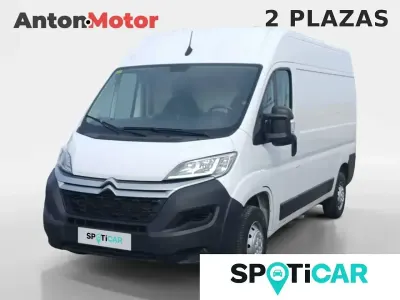 Usado Citroën Jumper 140 CV (102 kW) 2022 Blanco Monovolumen