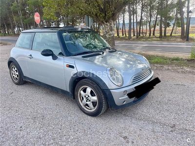 Usado Mini Cooper 115 CV (84 kW) 2002 Gris / plata Utilitario