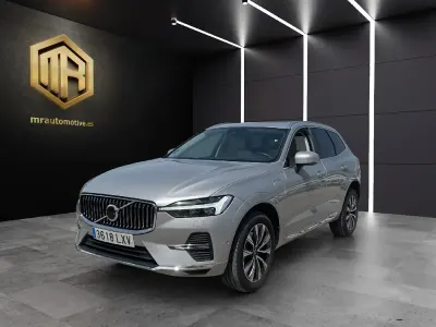 Usado Volvo XC60 Inscription 350 CV (257 kW) 2022 Gris plata metalizado SUV