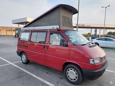 Usado VW California Beach 102 CV (75 kW) 2008 Rojo Van