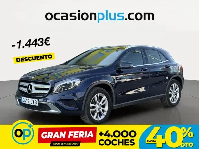 Usado Mercedes GLA200 Urban 136 CV (100 kW) 2017 Azul SUV