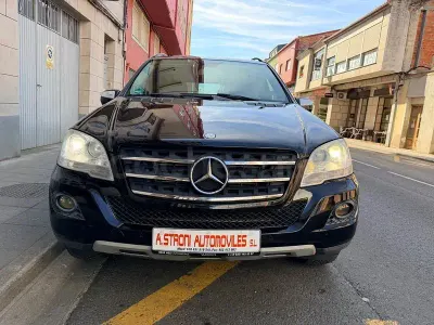 Usado Mercedes ML350 231 CV (169 kW) 2010 Negro SUV