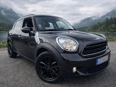 Usado Mini One Countryman 98 CV (72 kW) 2016 Negro SUV