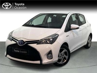 Usado 2016 Toyota Yaris Hybrid Active Monovolumen | 12.490 € (Buen precio)