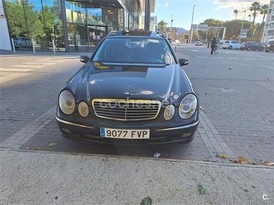 Usado Mercedes E280 Avantgarde 190 CV (139 kW) 2006 Negro Familiar