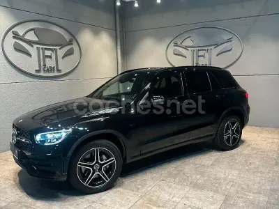 Usado Mercedes GLC300e 320 CV (235 kW) 2021 Negro SUV