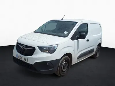 Usado Opel Combo 100 CV (73 kW) 2021 Blanco Monovolumen