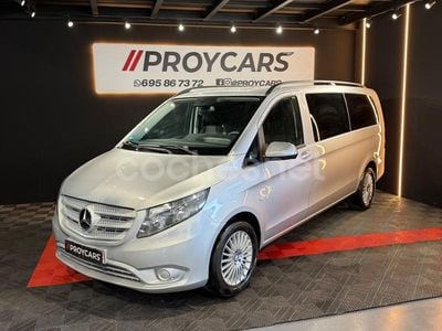 Mercedes V220