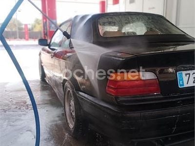 Usado BMW 328 Cabriolet 193 CV (141 kW) 1997 Negro Descapotable