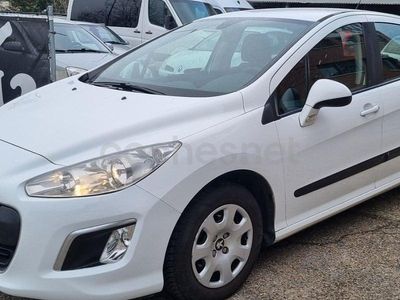 Usado Peugeot 308 Access 92 CV (67 kW) 2012 Blanco Berlina